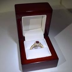 Ruby & Diamond ring, Wedding Ring, Diamond Jewelry, Gold Jewelry Buyers